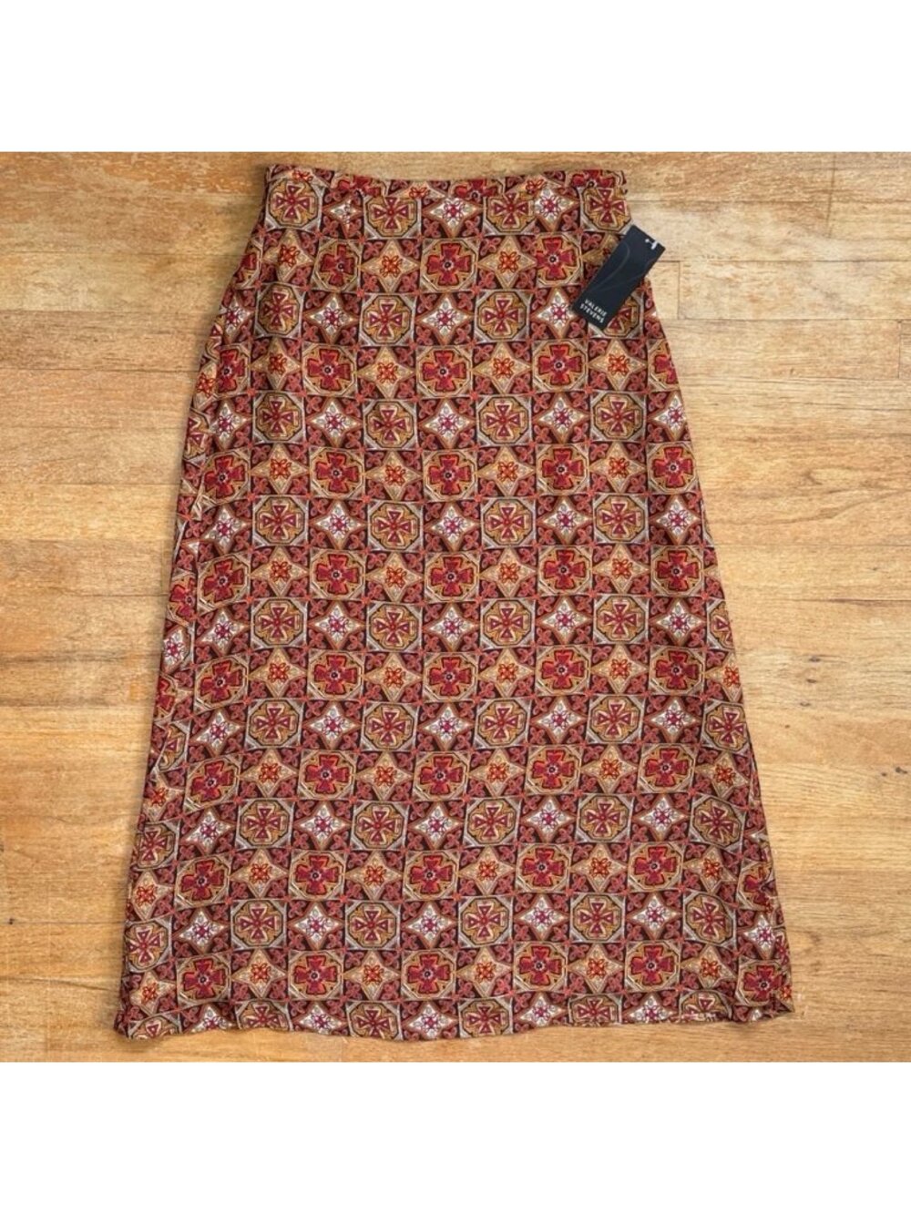 Valerie Stevens Skirt Size 4 NWT 100% Silk Floral Geometric Print Long Colorful